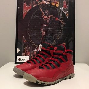 JORDAN Retro 10 “Bulls over Broadway” size 6y